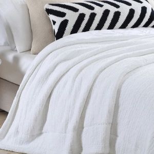 Sunday Citizen King Comforter